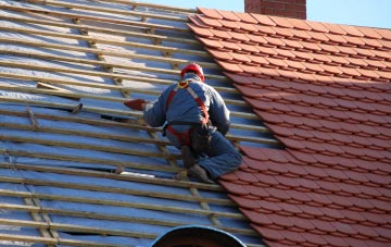 roof tiles Cheverells Green, Hertfordshire